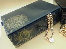 Load image into Gallery viewer, Luxe Fleur Dark Green and Gold Glass Jewellery Box