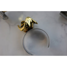 Load image into Gallery viewer, Set of 4 Gold and Silver Rose Napkin Rings