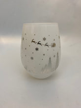 Load image into Gallery viewer, Silver and White Winter Wonderland Tumbler