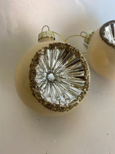 Load image into Gallery viewer, Pearlescent Cream Set of 2 Glossy Cut Out Baubles