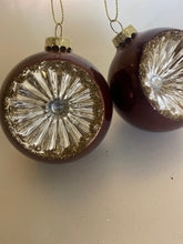 Load image into Gallery viewer, Deep Red Set of 2 Glossy Cut Out Baubles